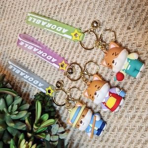 3 fox keychains